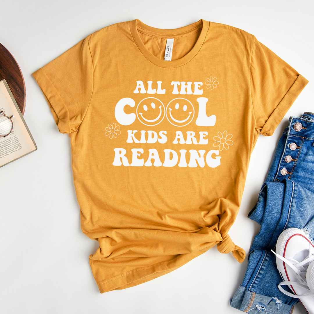 all the cool kids are reading unisex tee